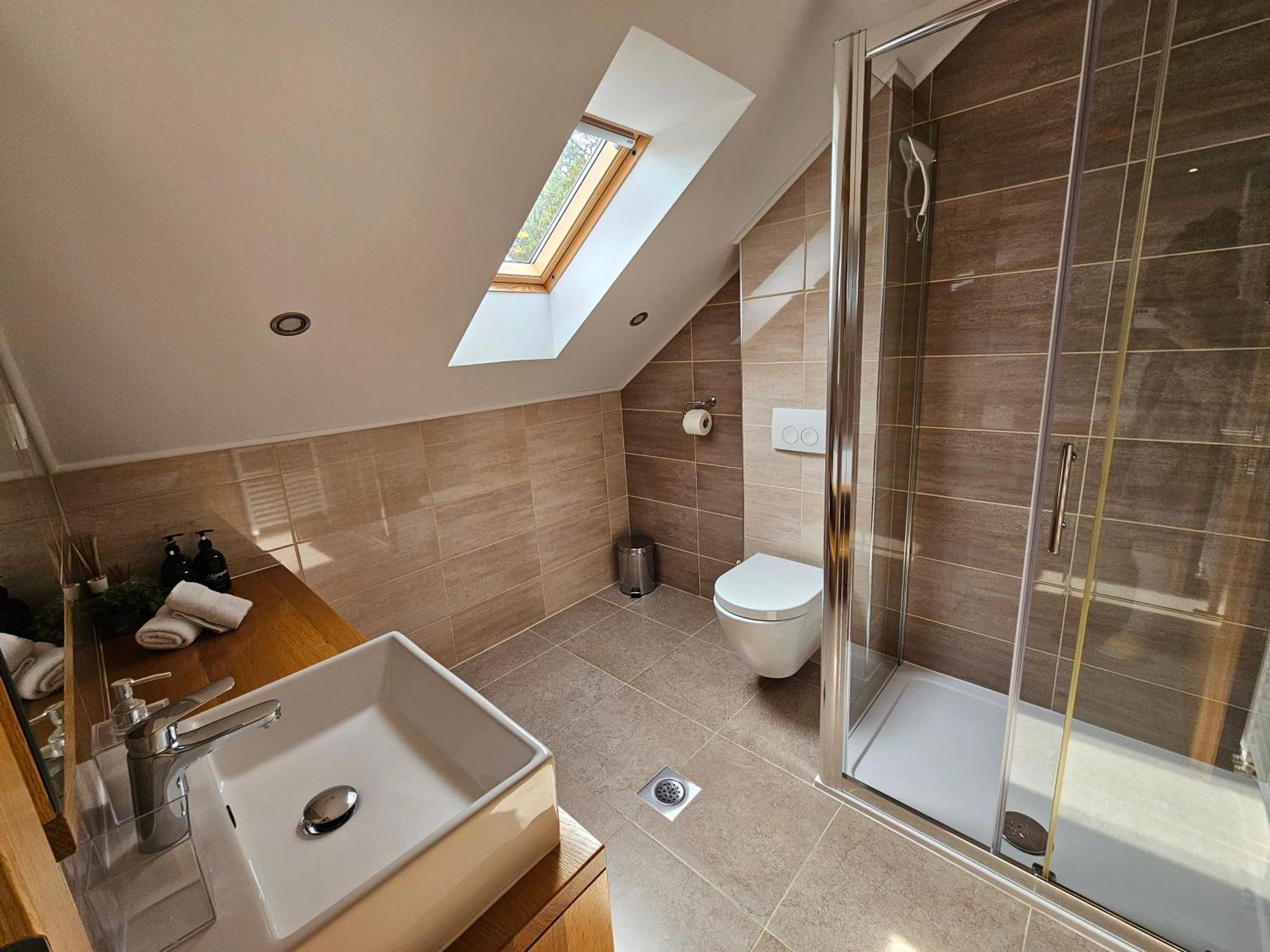Apartments Woodnotes Licko Petrovo Selo Екстер'єр фото
