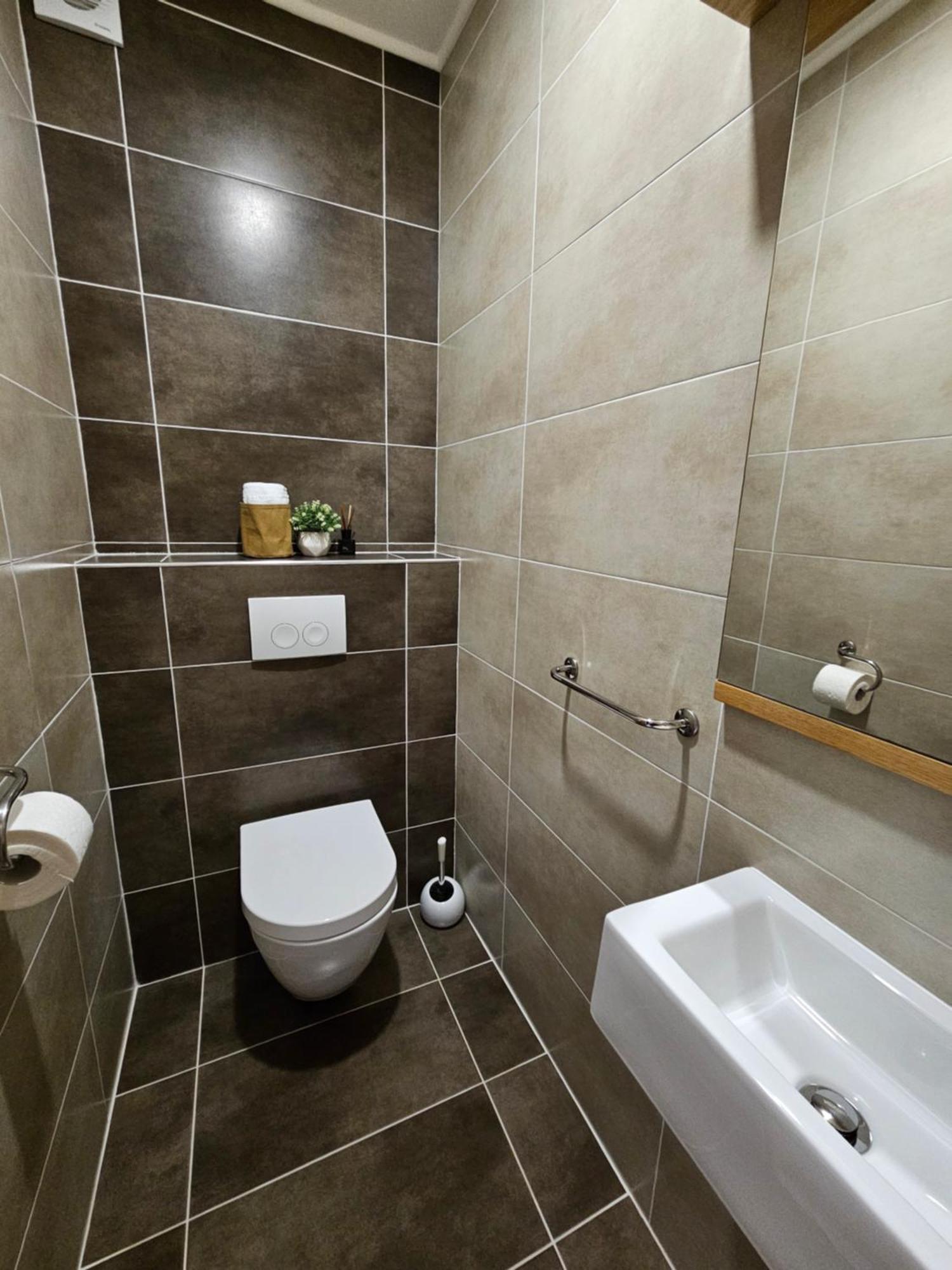 Apartments Woodnotes Licko Petrovo Selo Екстер'єр фото
