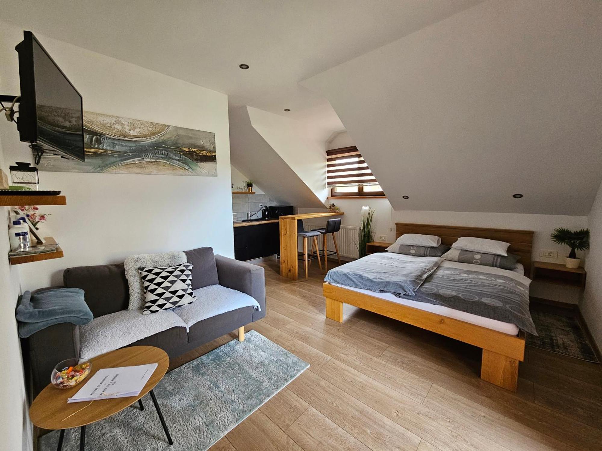 Apartments Woodnotes Licko Petrovo Selo Екстер'єр фото